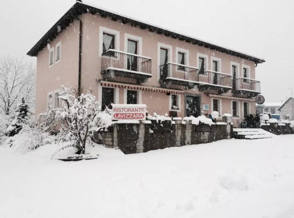 Ristorante Garni Lavizzara Hotell Sornico Exteriör bild